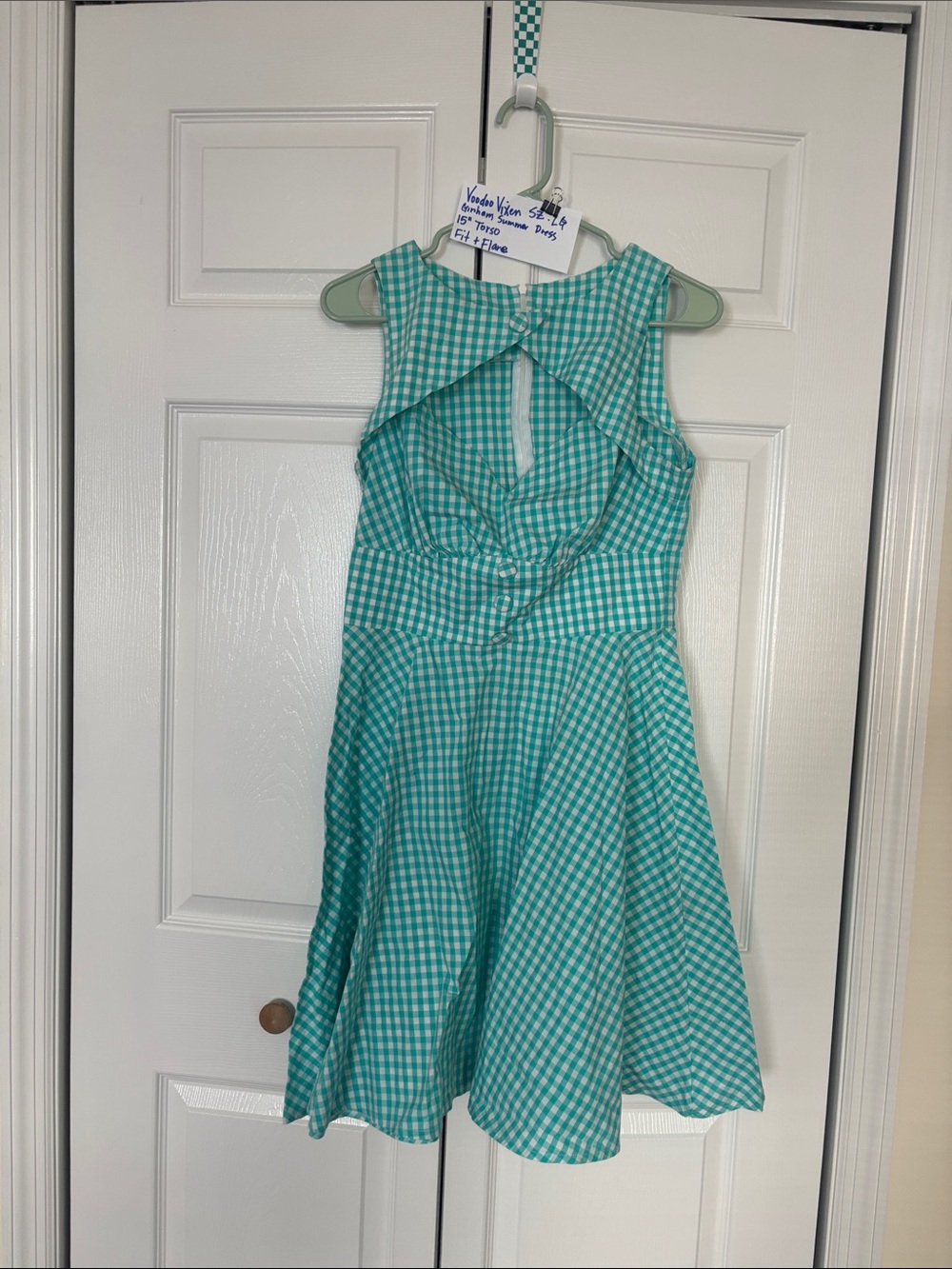 Voodoo Vixen size Large retro gingham summer keyhole dress